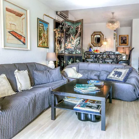 Ridaura By Interhome